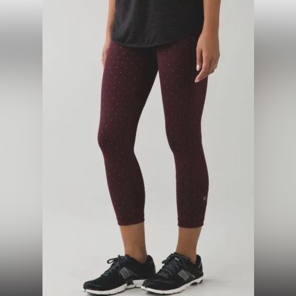 Lululemon Pace Rival Crop Night Fall Bordeaux Drama Gold / Bordeaux